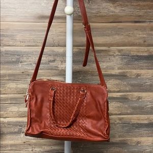 Urban Expressions Burgundy Woven Tote P7